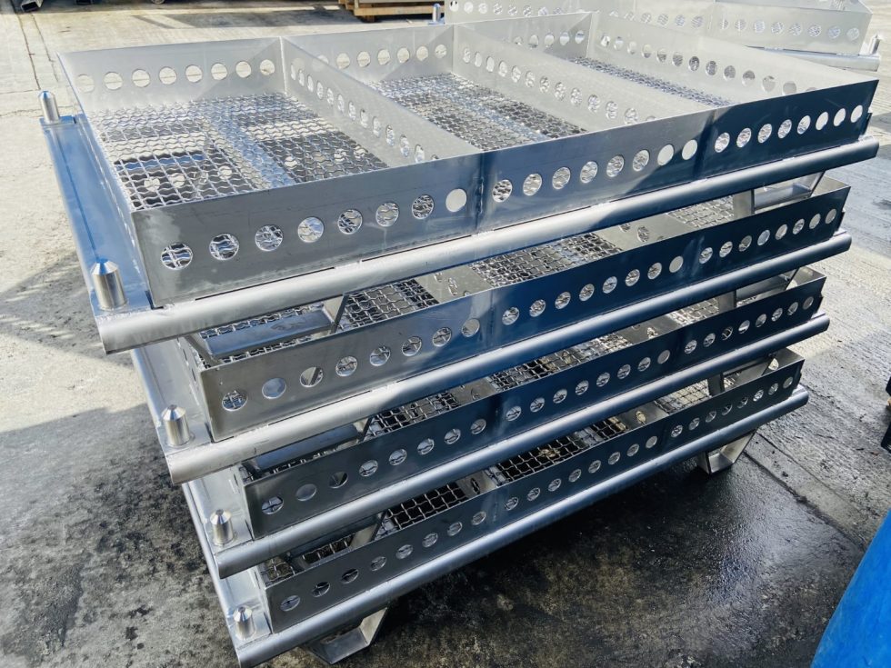 Passivated stainless steel skid base